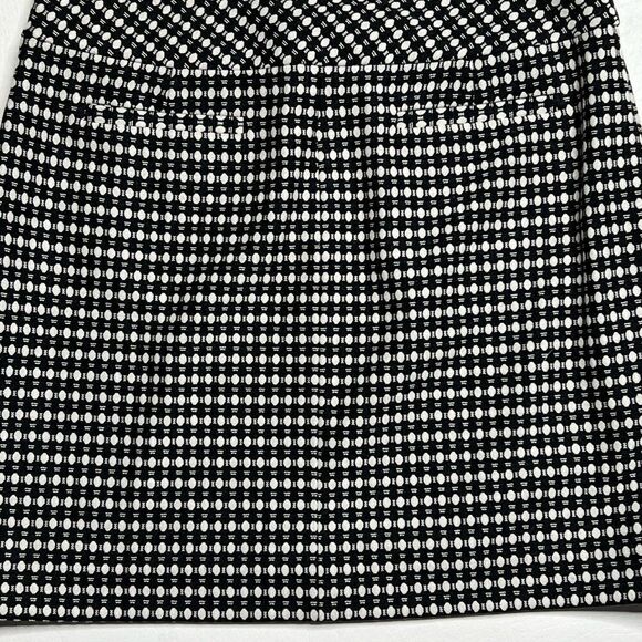 Ann Taylor Loft | NWOT Black/White Lined Skirt - Picture 4 of 5
